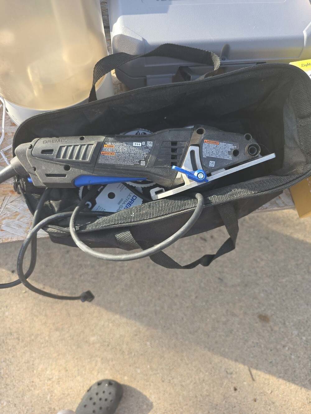 Dremel US40 Ultra-Saw 7.5 Amp Corded Compact Circular Saw